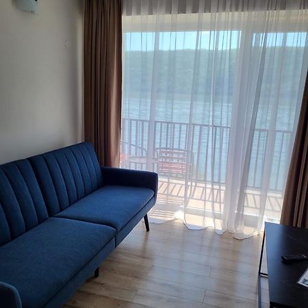 Casa Ana Serena Ieşelniţa Exterior foto