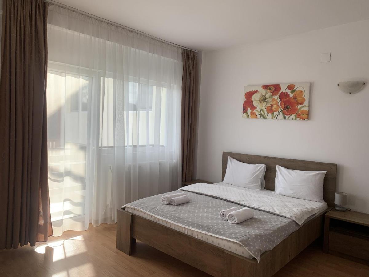 Casa Ana Serena Ieşelniţa Exterior foto